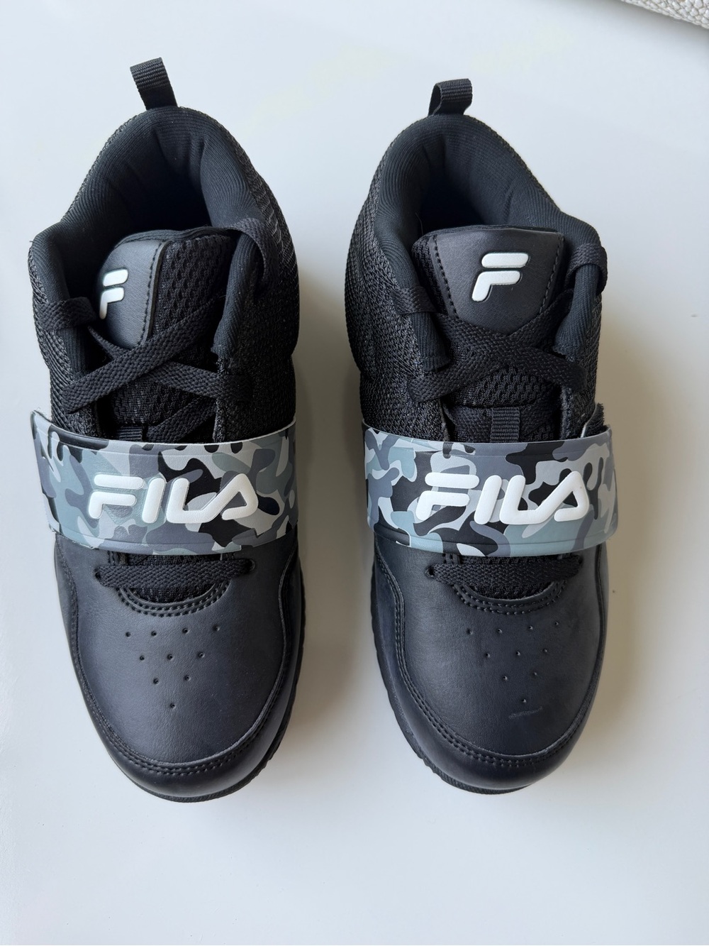 NEW Fila Skybuzzer Black Gray Camo Sneakers Boys Size 7 In Box